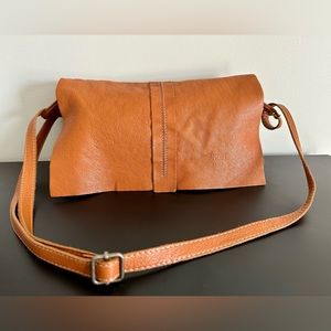Anoki Genuine Leather Crossbody or Shoulder Bag. Light Brown. Super soft!